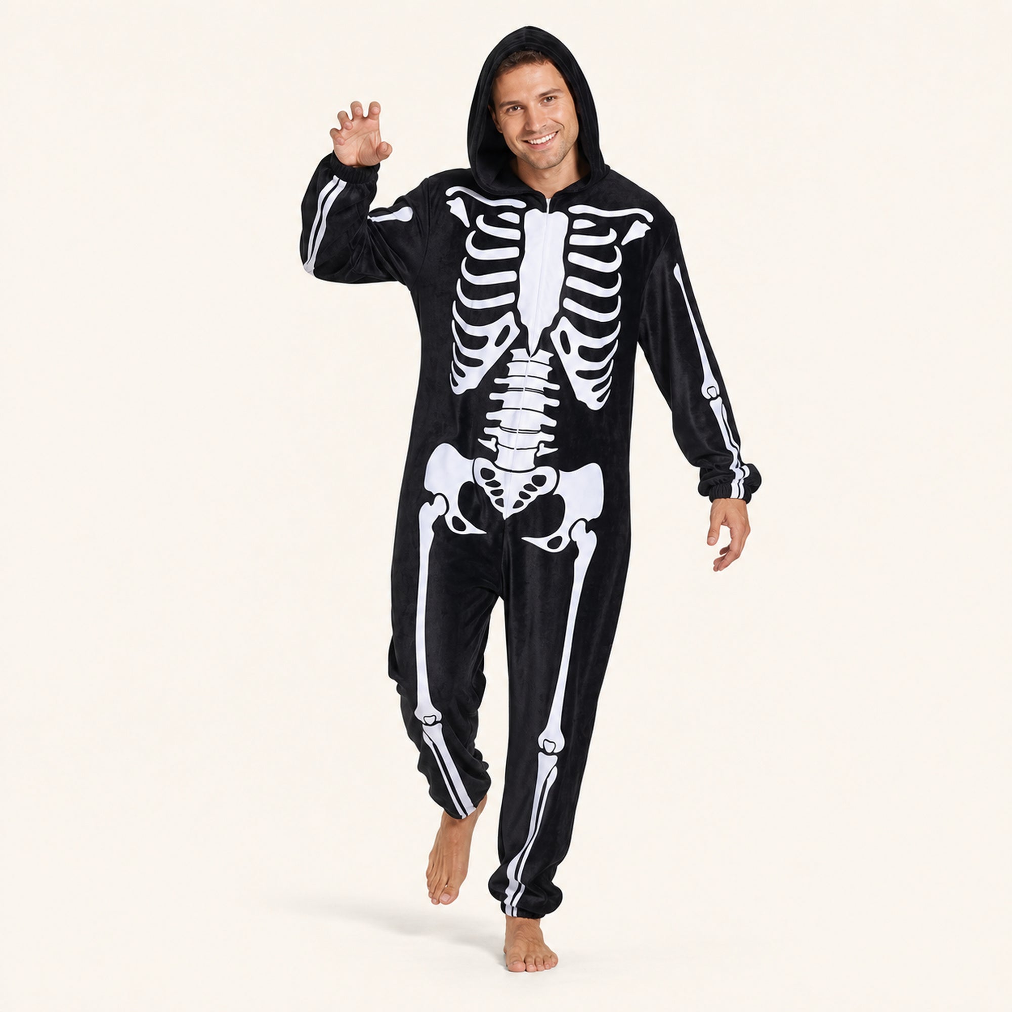 Leoxa black skeleton fleece onesie — 02 dynamic look