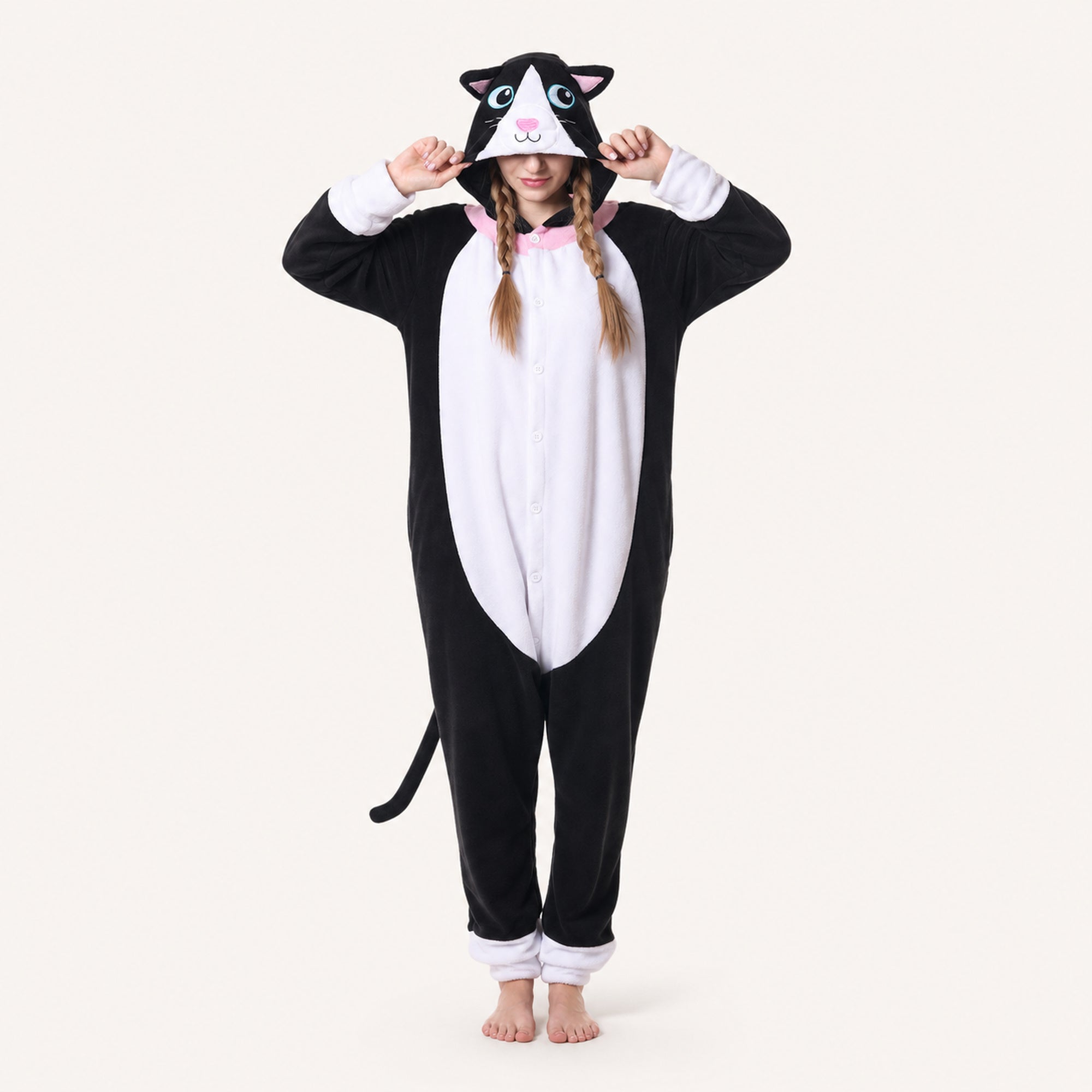 Leoxa black and white cat kigurumi onesie — 01 hero