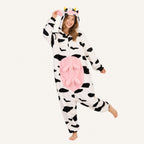 Leoxa pink cow kigurumi onesie – 02 dynamic look